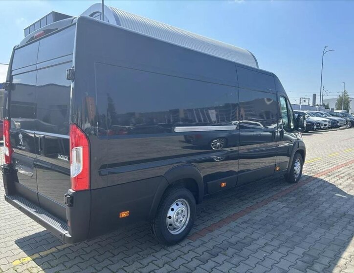 Peugeot Boxer Skříň 2,2 l 103 kw