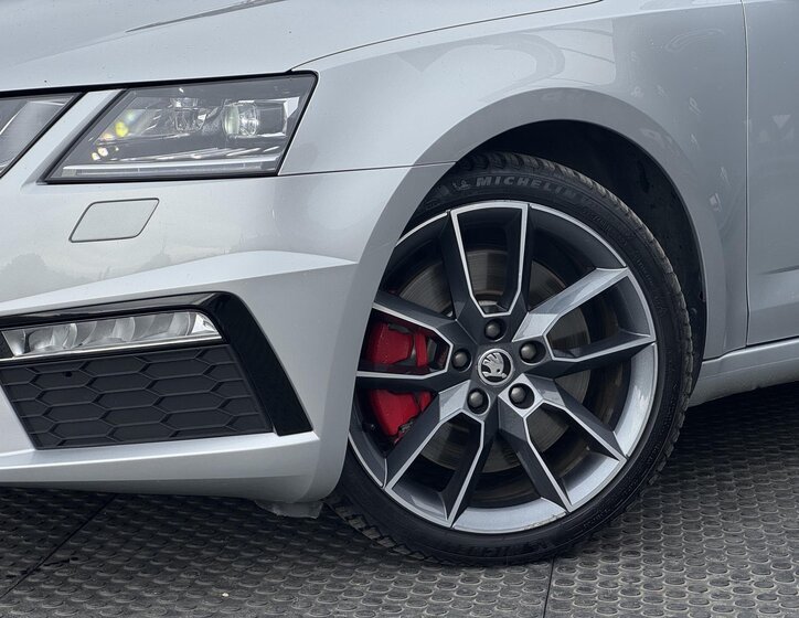 Škoda Octavia Liftback 2,0 l 180 kw