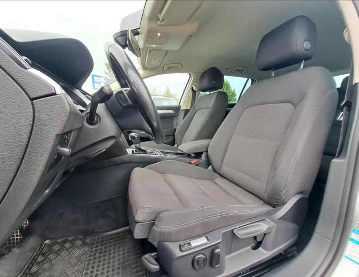 Volkswagen Passat 26