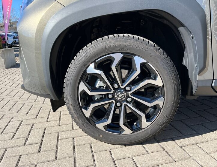 Toyota Yaris Cross SUV / Terénní 1,5 l 68 kw