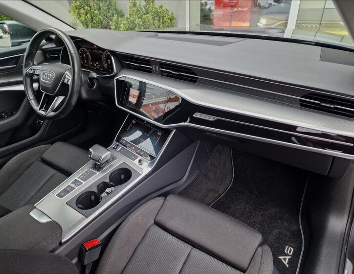 Audi A6 Kombi 2,0 l 220 kw