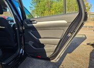 Volkswagen Passat Kombi 1,6 l 88 kw