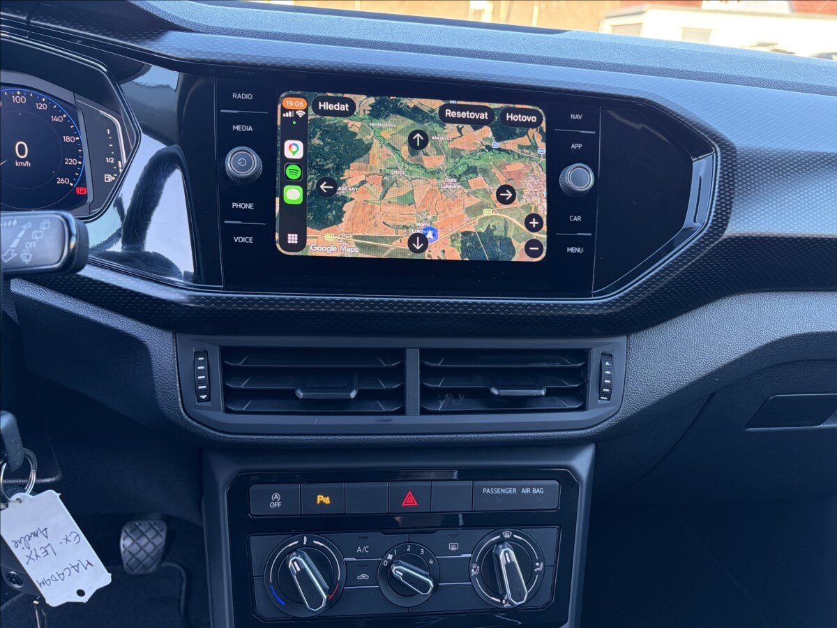 Volkswagen T-Cross Kombi 999,0 81 kw