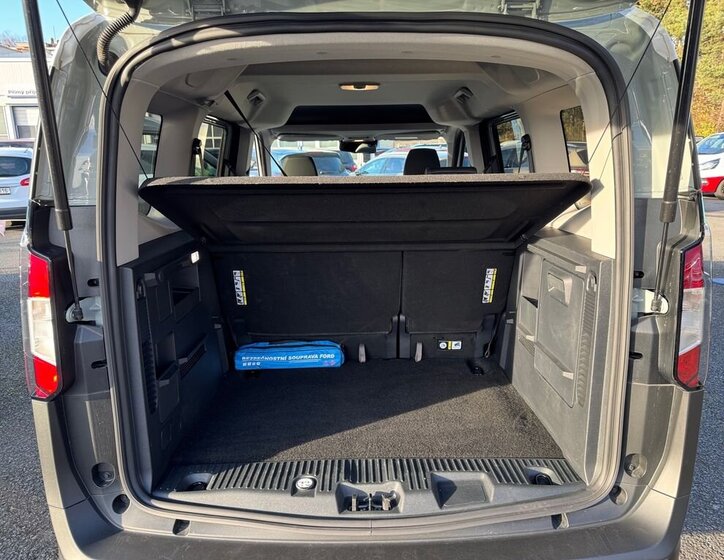 Ford Tourneo Courier VAN-Minibus 999,0 91 kw