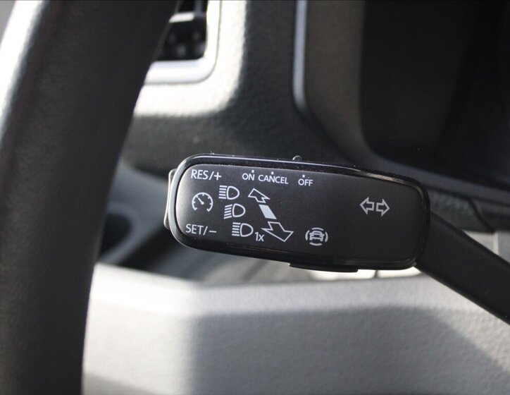 Volkswagen Crafter Skříň 2,0 l 103 kw