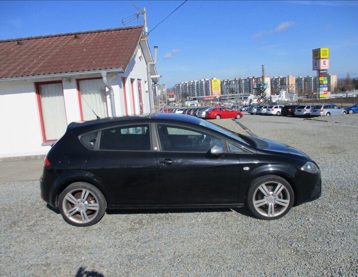 Seat Leon Hatchback 2,0 l 125 kw