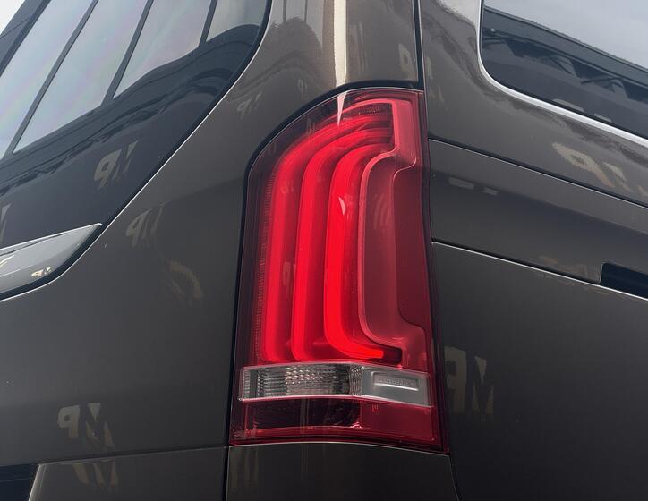 Mercedes-Benz Třídy V 37