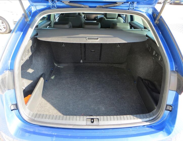 Škoda Octavia Kombi 2,0 l 85 kw