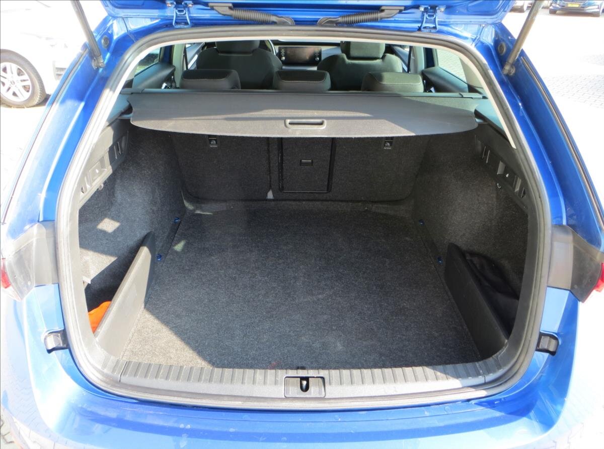 Škoda Octavia Kombi 2,0 l 85 kw