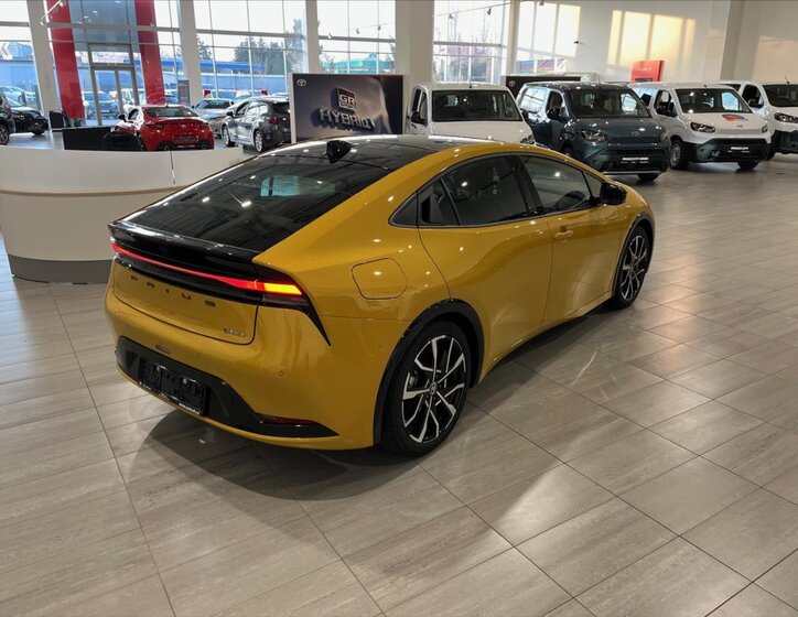 Toyota Prius Liftback 2,0 l 163 kw