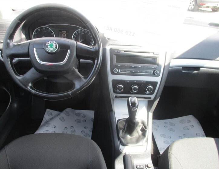 Škoda Octavia 15