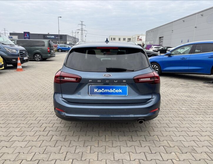 Ford Focus Kombi 999,0 114 kw