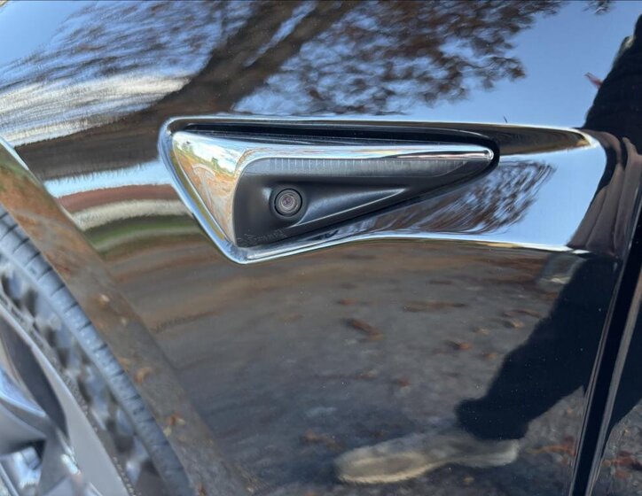 Tesla Model 3 Sedan 0,0 239 kw