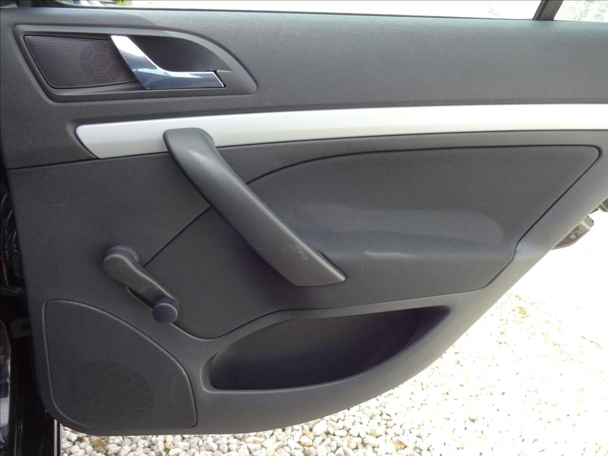 Škoda Octavia Kombi 1,4 l 90 kw