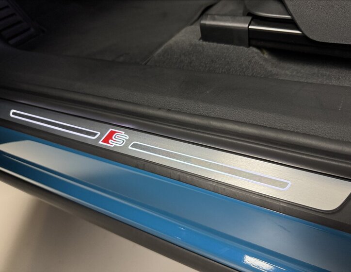 Audi e-tron SUV 0,0 300 kw