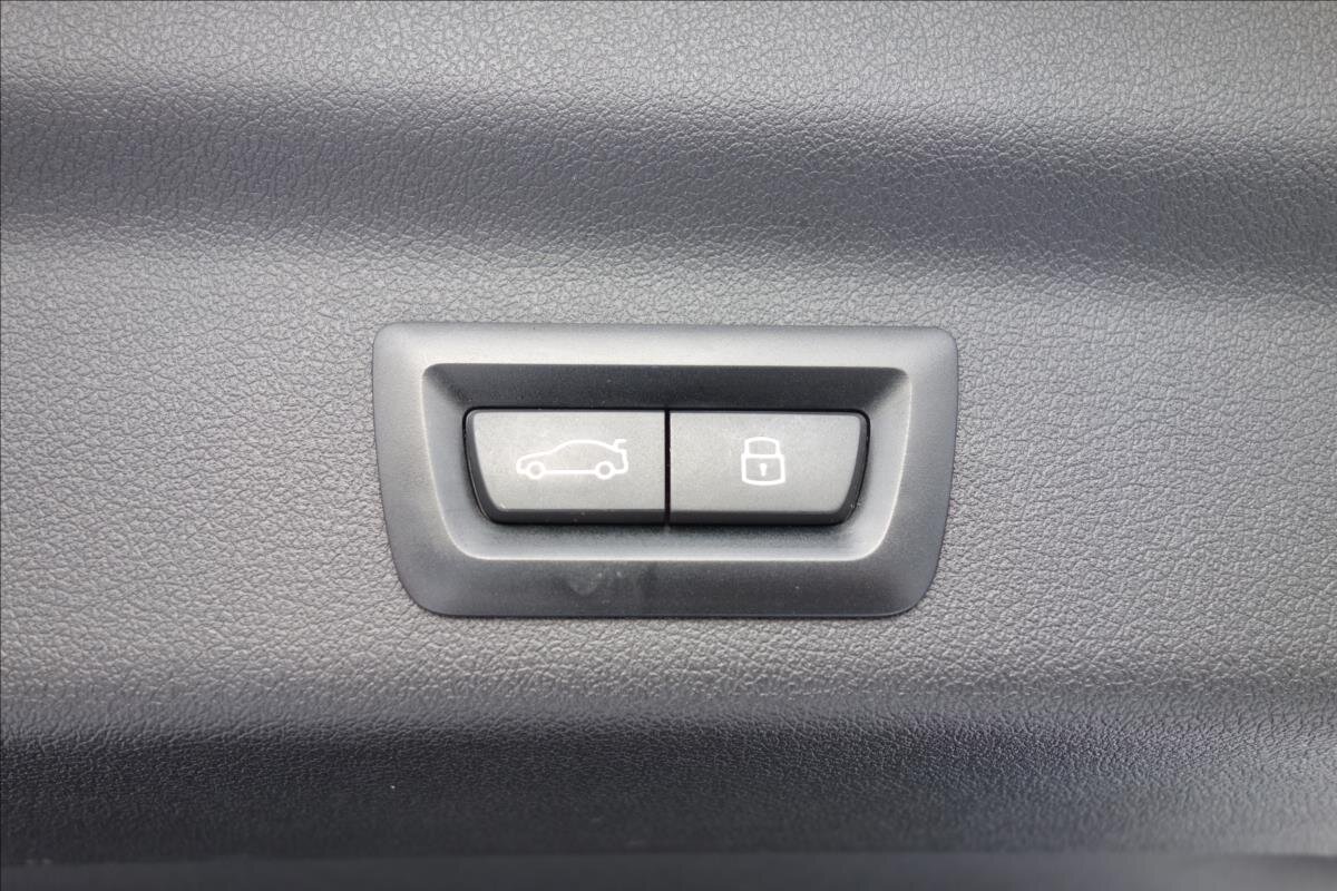 BMW X1 SUV 2,0 l 110 kw