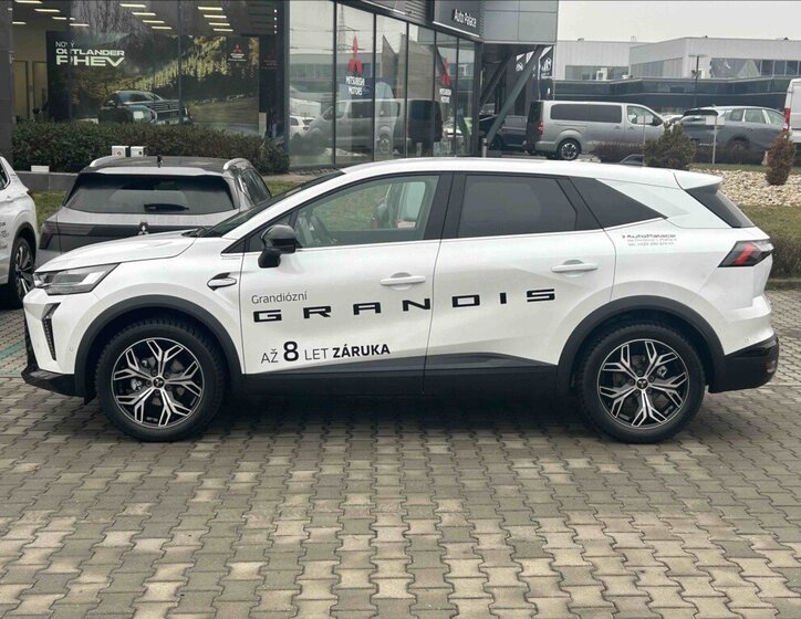 Mitsubishi Grandis SUV 1,3 l 104 kw
