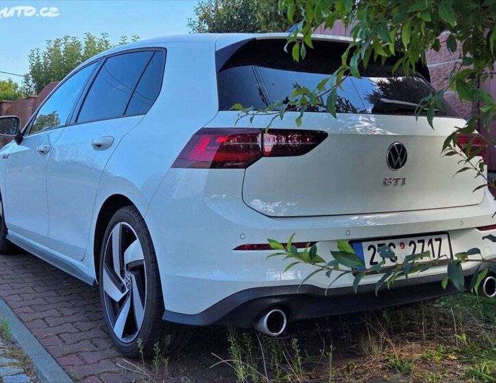 Volkswagen Golf Kombi 2,0 l 180 kw