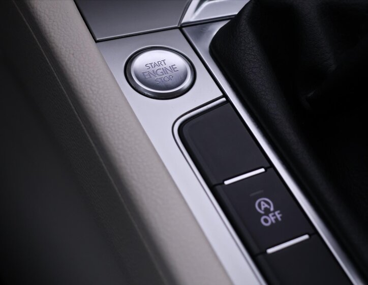 Volkswagen Passat Kombi 2,0 l 110 kw