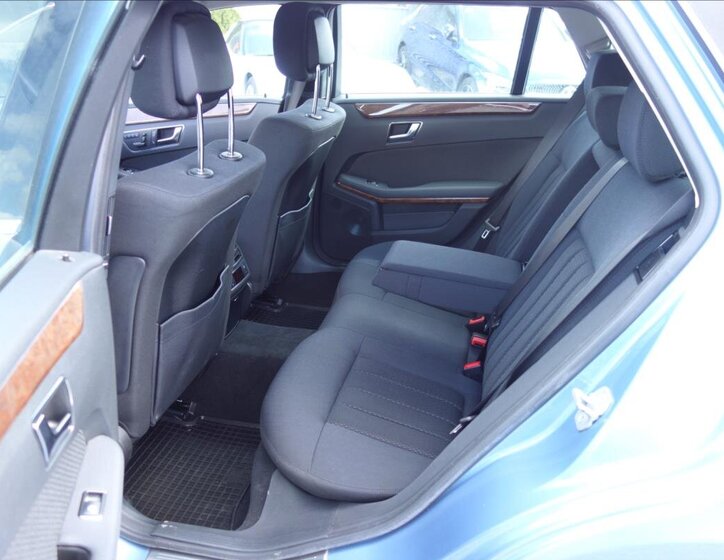 Mercedes-Benz Třídy E Kombi 3,0 l 195 kw