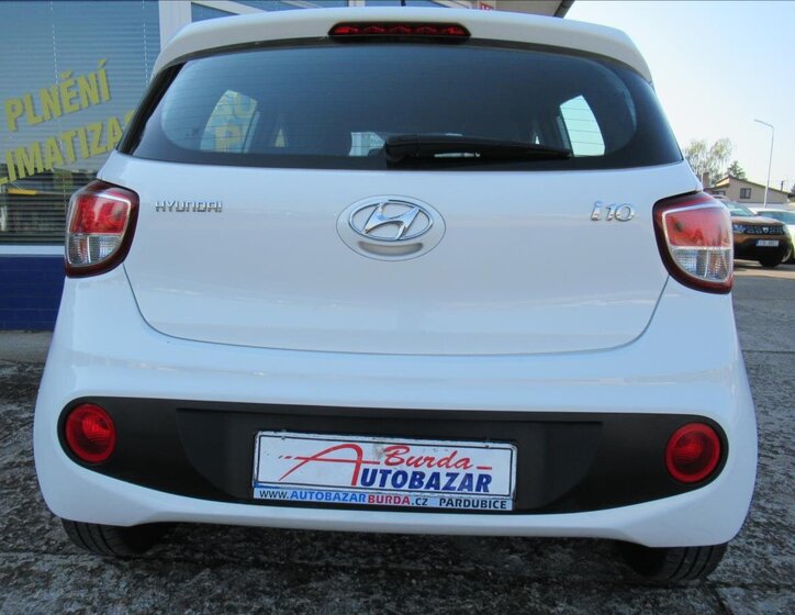 Hyundai i10 Hatchback 998,0 48 kw
