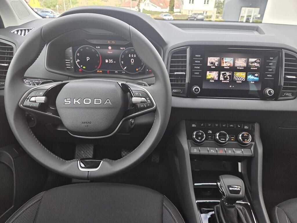 Škoda Karoq SUV / Terénní 1,5 l 110 kw