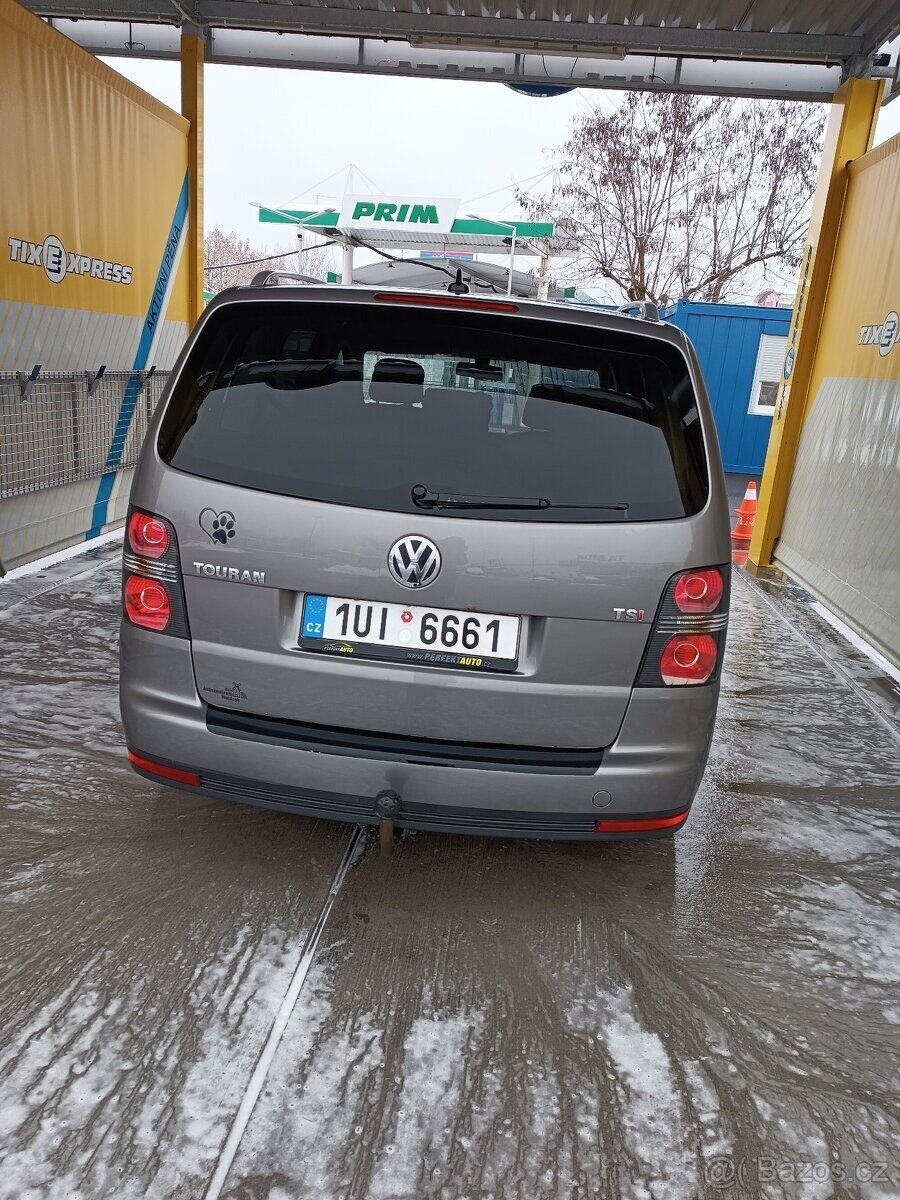 Volkswagen Touran MPV 0,0 103 kw