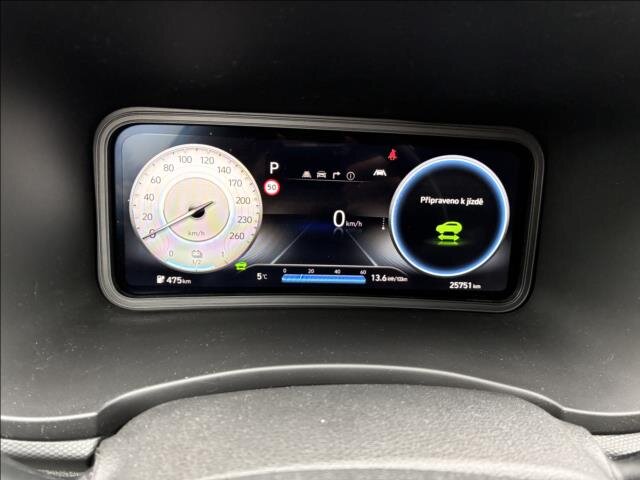 Hyundai Kona SUV / Terénní 0,0 150 kw