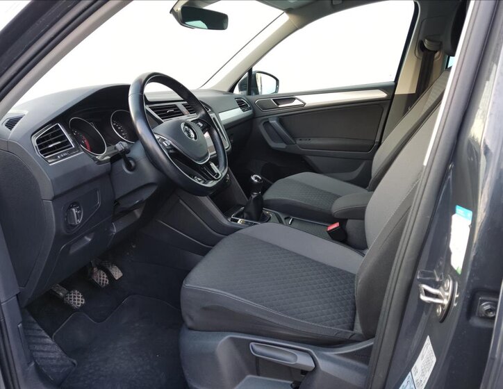 Volkswagen Tiguan SUV / Terénní 2,0 l 110 kw