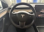 Tesla Model 3 Sedan / Limuzína 0,0 366 kw