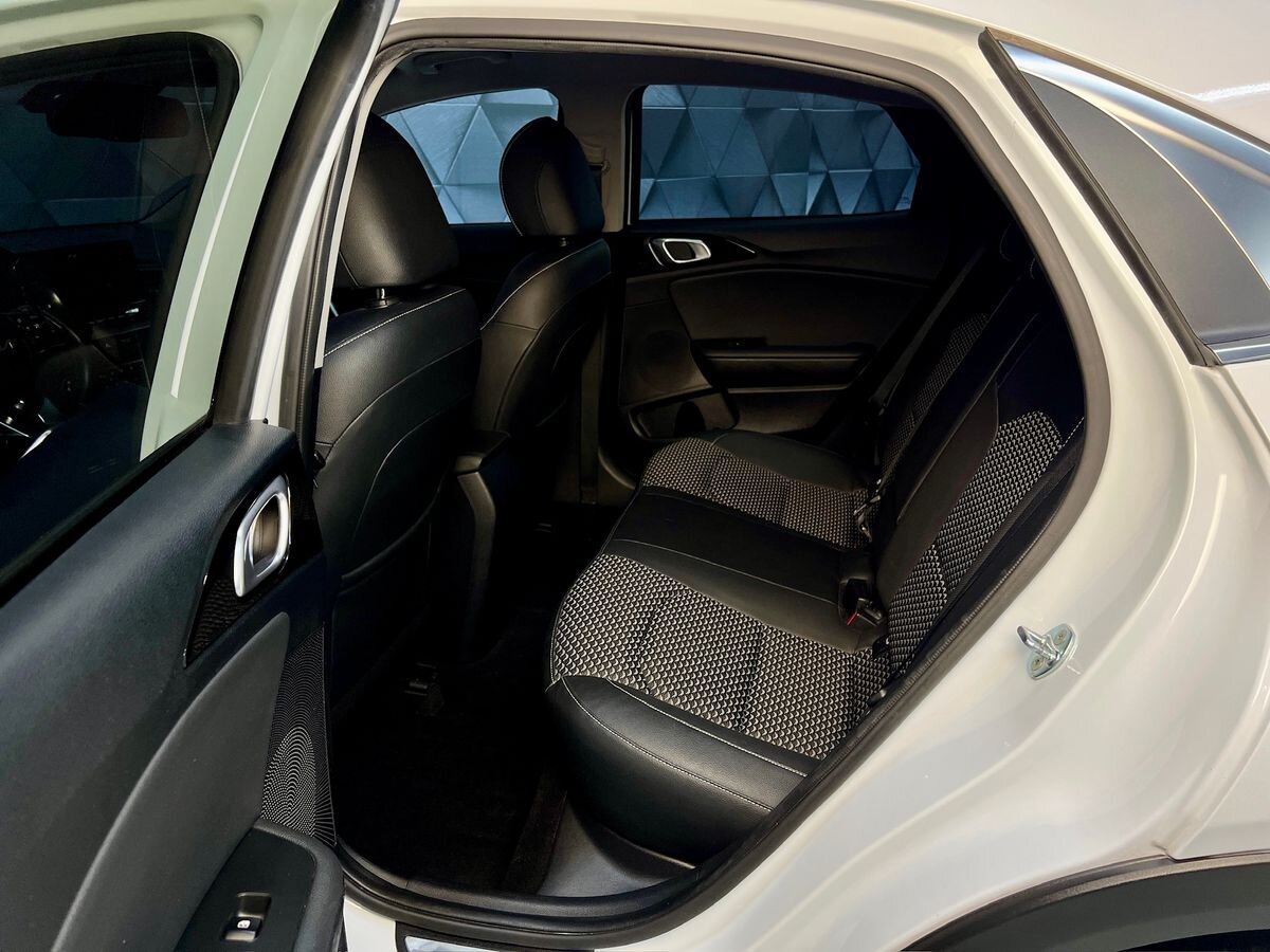 KIA Ceed Hatchback 1,6 l 100 kw