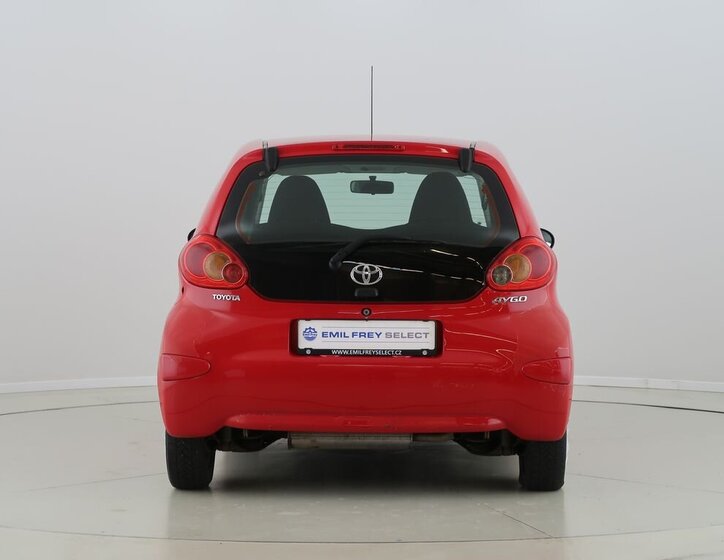 Toyota Aygo Hatchback 998,0 50 kw