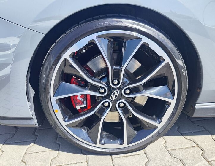 Hyundai i30 Liftback 2,0 l 202 kw