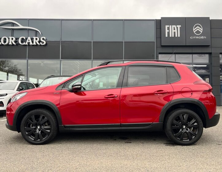 Peugeot 2008 SUV 1,2 l 96 kw