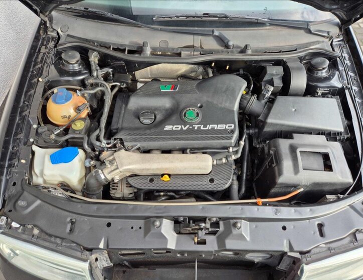 Škoda Octavia Sedan / Limuzína 1,8 l 132 kw