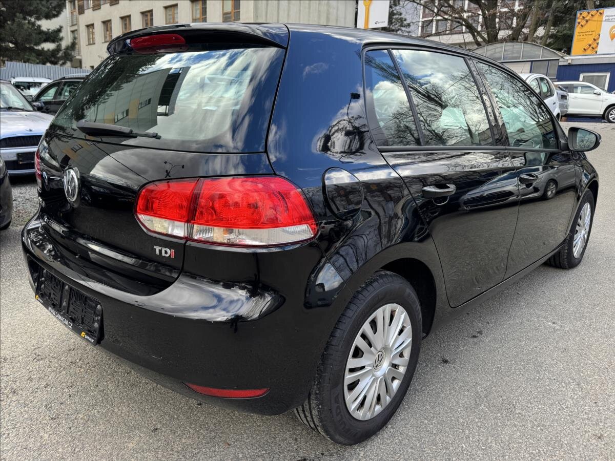 Volkswagen Golf Hatchback 1,6 l 77 kw