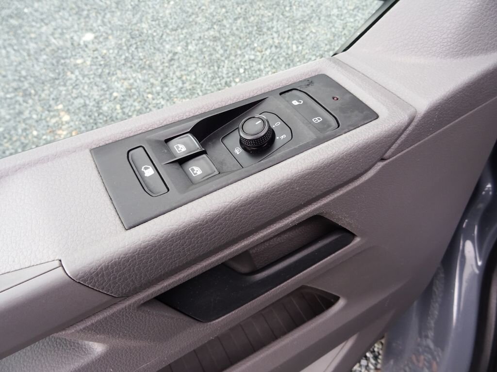 Volkswagen Transporter Skříň 2,0 l 110 kw