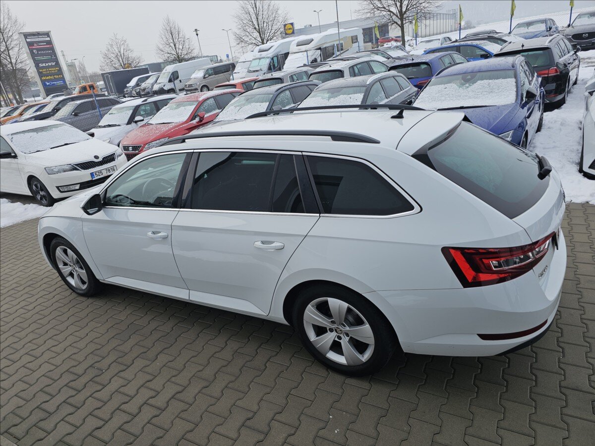 Škoda Superb Kombi 2,0 l 140 kw