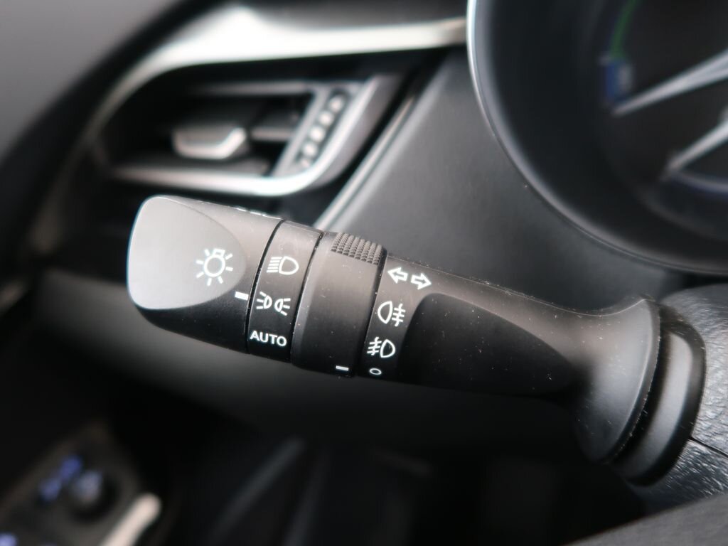 Toyota C-HR Hatchback 1,8 l 72 kw