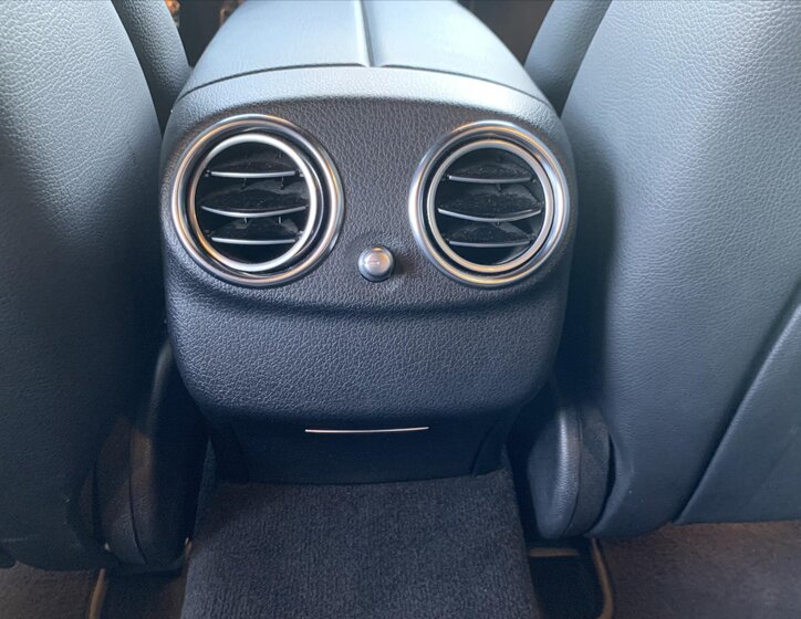 Mercedes-Benz Třídy E Kombi 2,0 l 143 kw