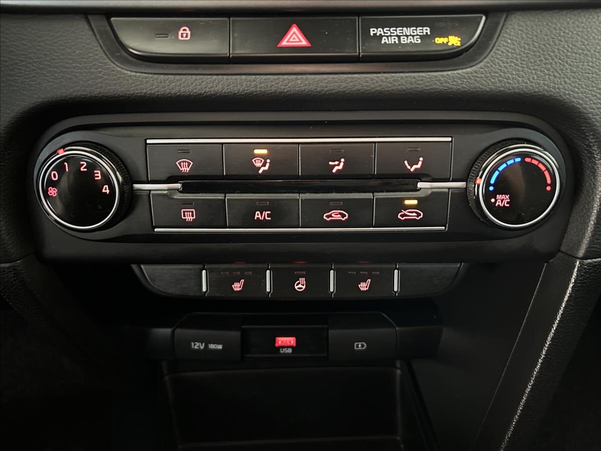 KIA Ceed Kombi 1,5 l 118 kw