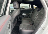 Mercedes-Benz GLA SUV / Terénní 1,3 l 160 kw