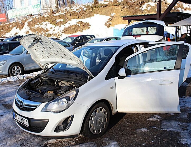 Opel Corsa Hatchback 1,2 l 63 kw