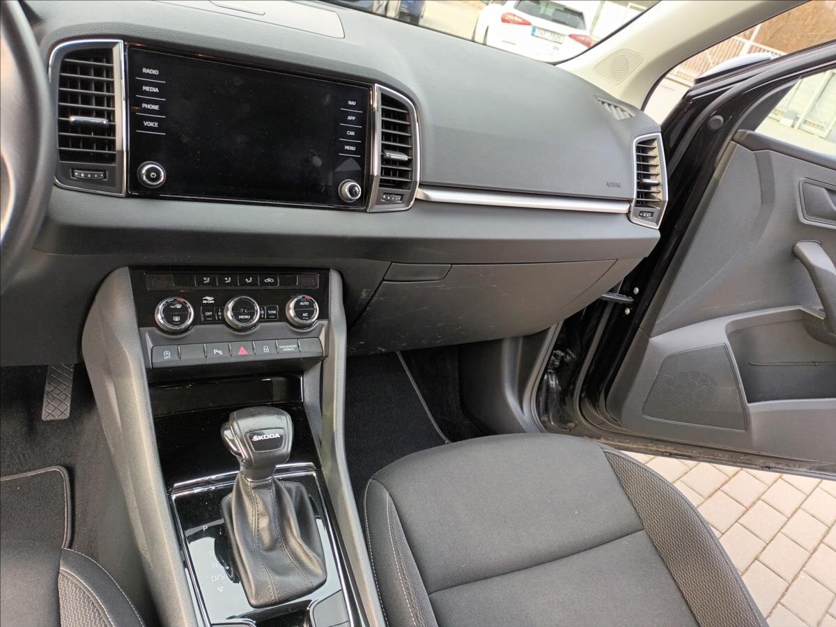 Škoda Karoq SUV / Terénní 1,5 l 110 kw