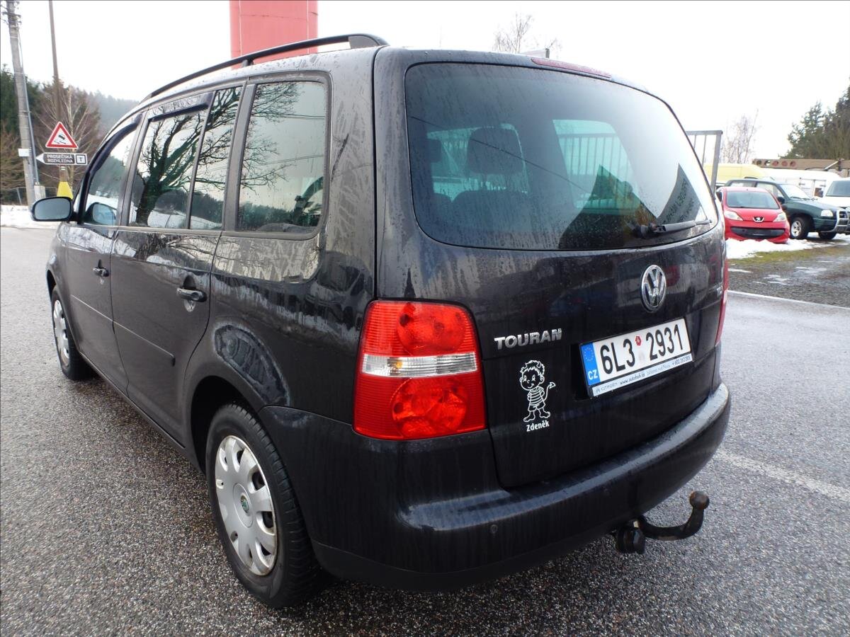 Volkswagen Touran Kombi 2,0 l 100 kw