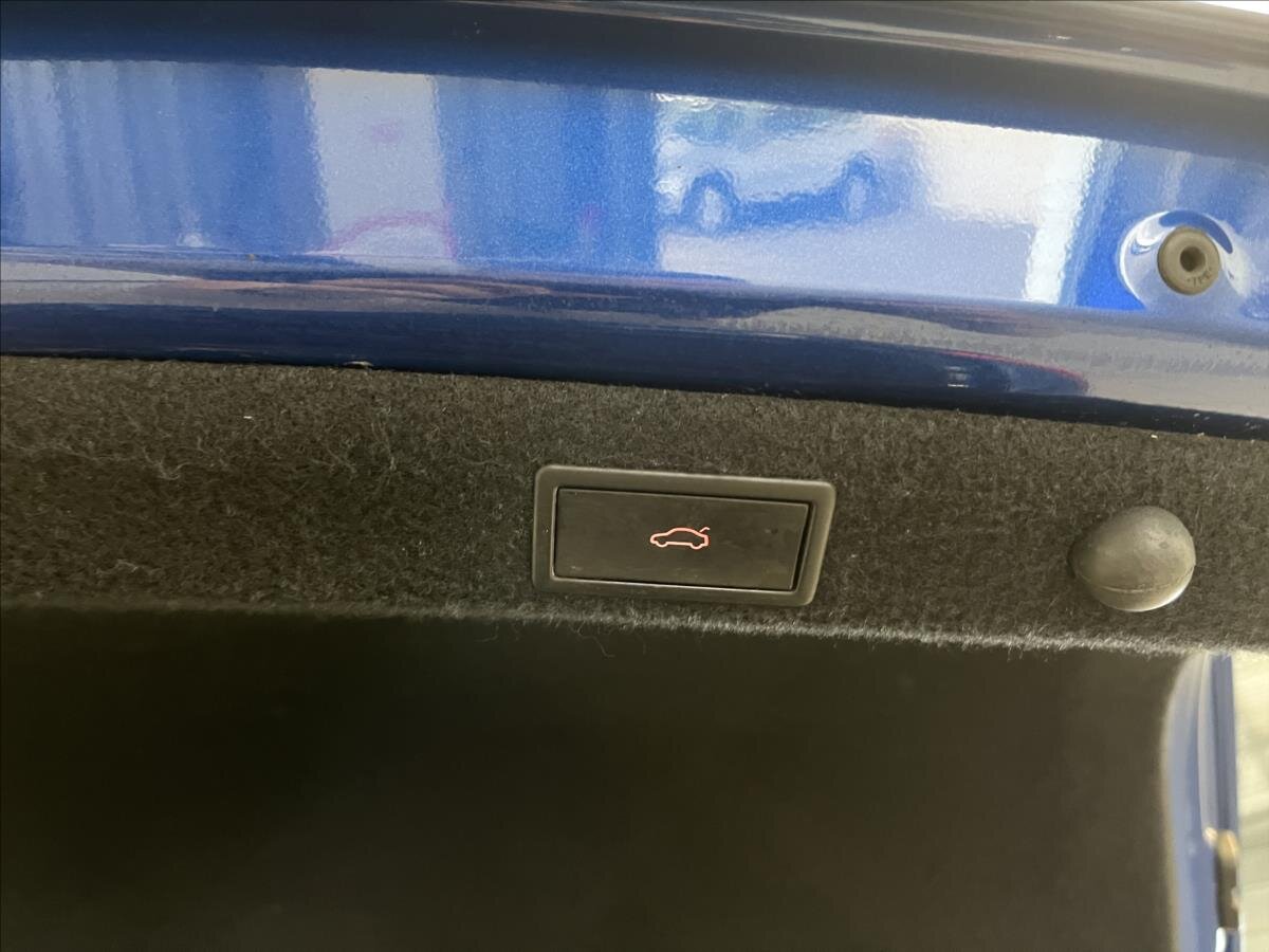 Škoda Superb Liftback 2,0 l 147 kw