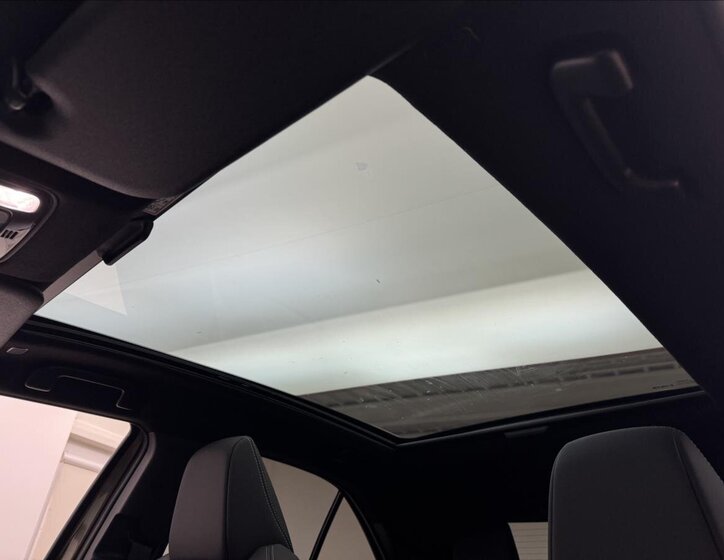 Toyota Yaris Cross 32