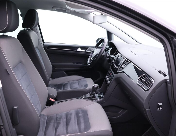 Volkswagen Golf Sportsvan 11