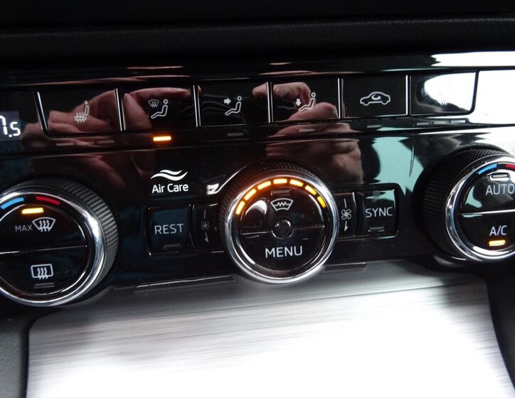 Škoda Superb Kombi 1,6 l 88 kw