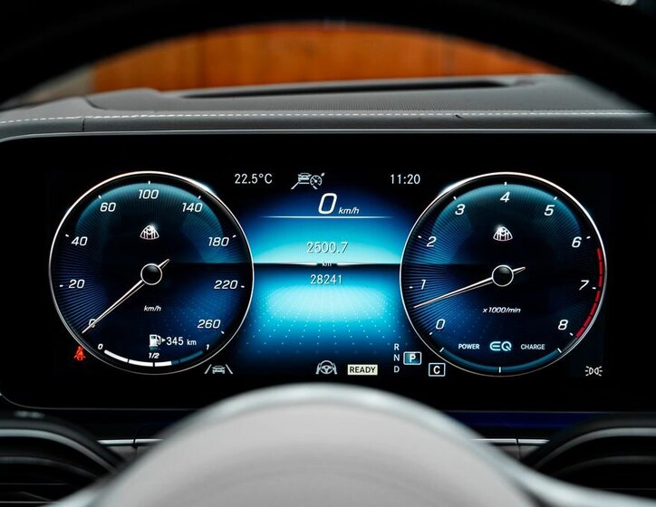 Mercedes-Benz GLS SUV / Terénní 4,0 l 410 kw